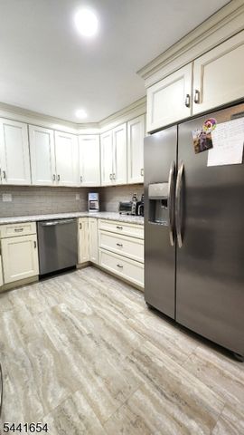 40 Dyer Rd, Wantage Twp., NJ 07461