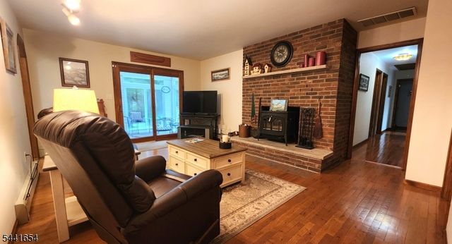 40 Dyer Rd, Wantage Twp., NJ 07461