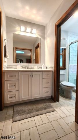 40 Dyer Rd, Wantage Twp., NJ 07461