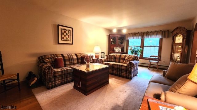 40 Dyer Rd, Wantage Twp., NJ 07461