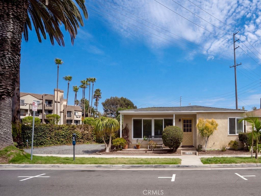 320 2nd Street, Huntington Beach, CA 92648 — photo 5