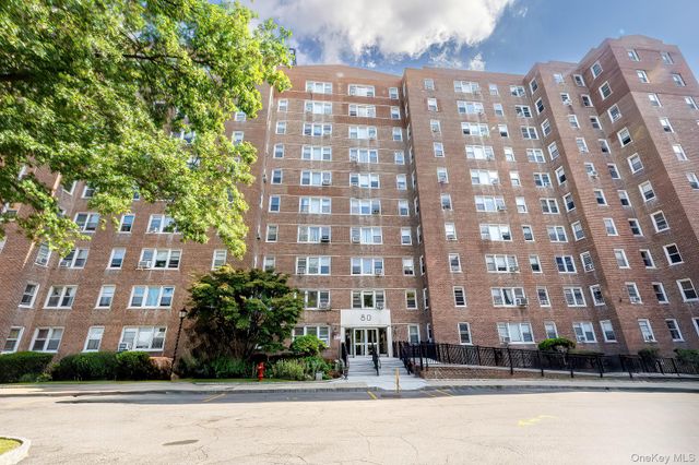80 Knolls Crescent 6M, Bronx, NY 10463
