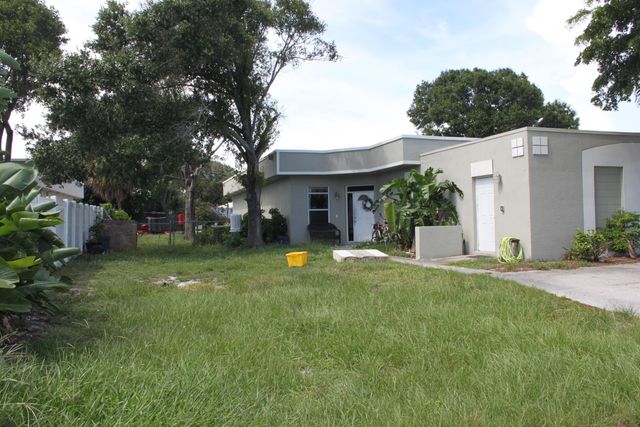 673 Ipswich Street, Boca Raton, FL 33487