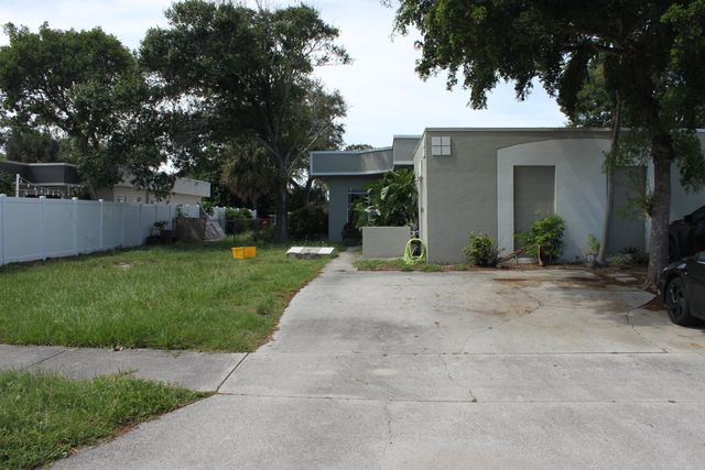 673 Ipswich Street, Boca Raton, FL 33487