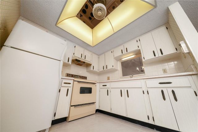 1450 HEATHER RIDGE BOULEVARD 307, Dunedin, FL 34698