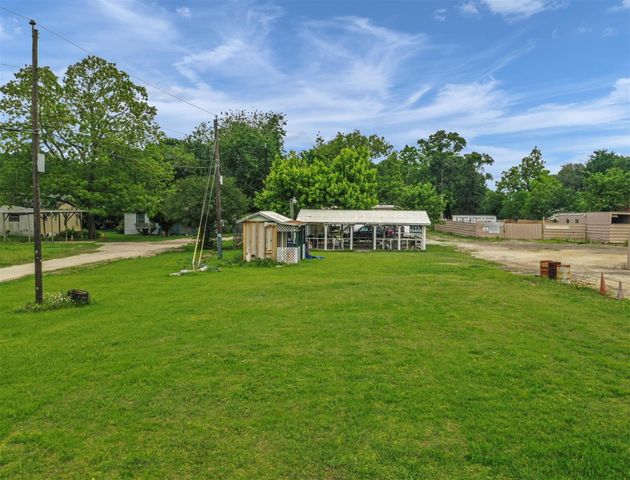 2842 5th Street, Stafford, TX 77477