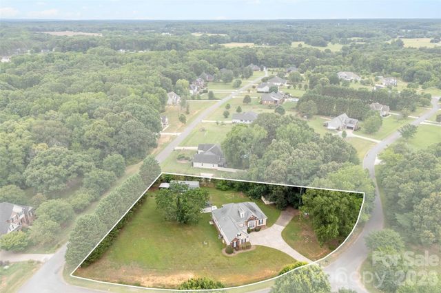 2801 Sweetgrass Lane, Monroe, NC 28112