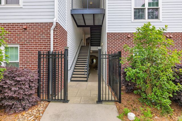 1025 Riverland Woods Place 914, Charleston, SC 29412