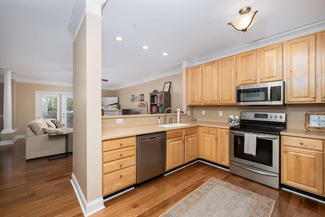 1025 Riverland Woods Place 914, Charleston, SC 29412