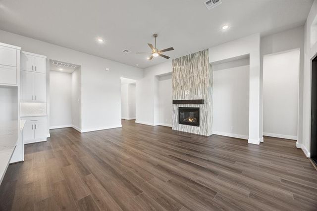 1220 Stormy DR, Georgetown, TX 78628