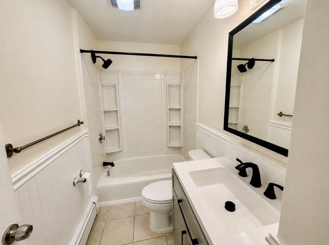 48 Pleasant St 1, Holbrook, MA 02343