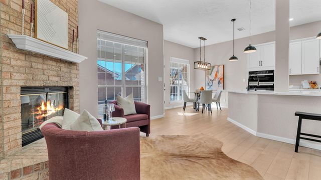 3509 Ronda De Lechusas NW, Albuquerque, NM 87120