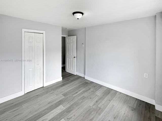 6647 SW 59th Pl 101, South Miami, FL 33143