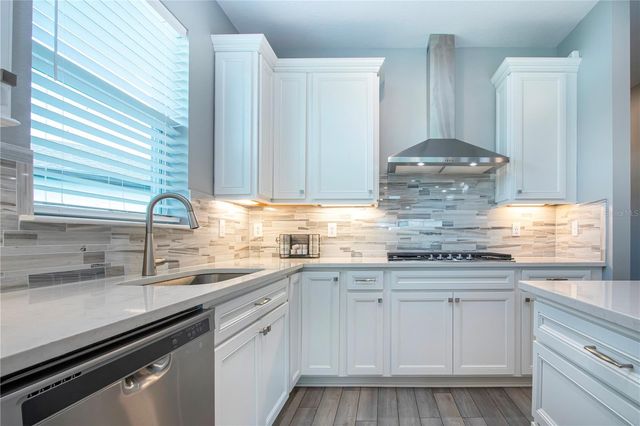 8313 OCEAN TIDES COVE, Parrish, FL 34219