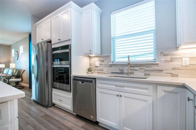 8313 OCEAN TIDES COVE, Parrish, FL 34219