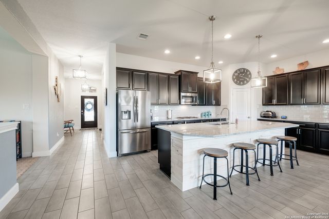 12210 Cowgirl Creek, San Antonio, TX 78254