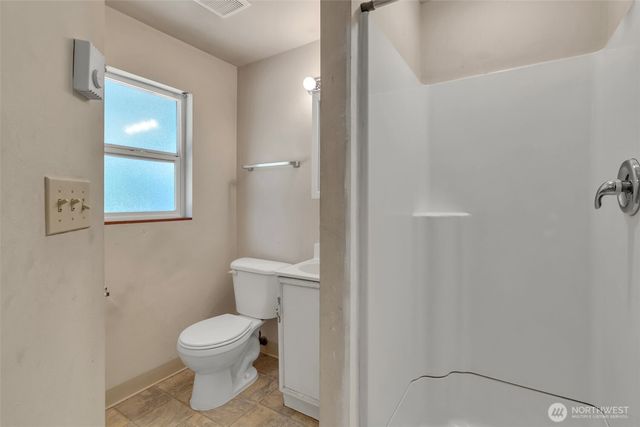 6201 44th Avenue E, Tacoma, WA 98443
