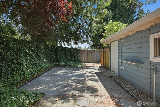 6201 44th Avenue E, Tacoma, WA 98443