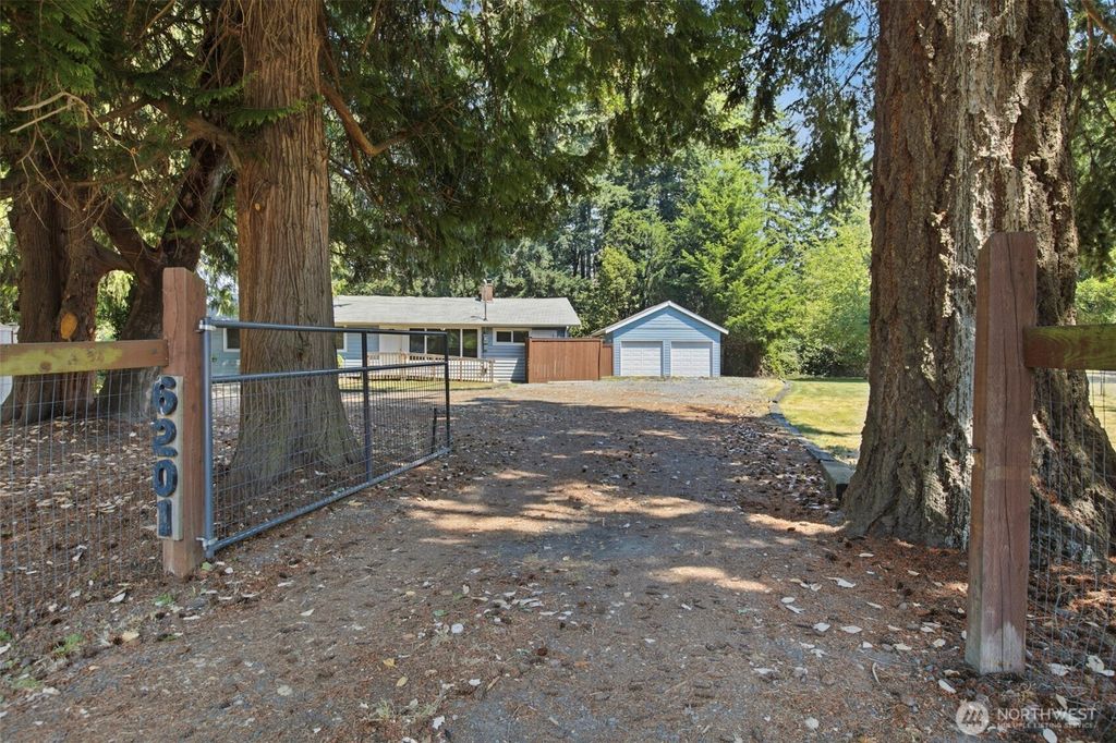 6201 44th Avenue E, Tacoma, WA 98443
