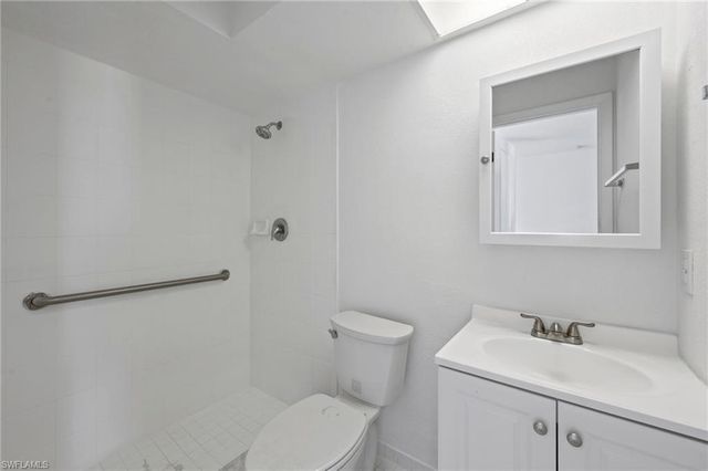 1331 NE 12th AVE, Cape Coral, FL 33909