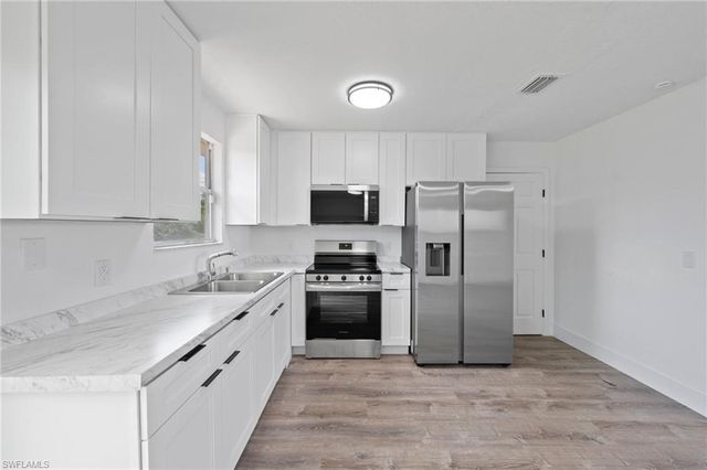 1331 NE 12th AVE, Cape Coral, FL 33909