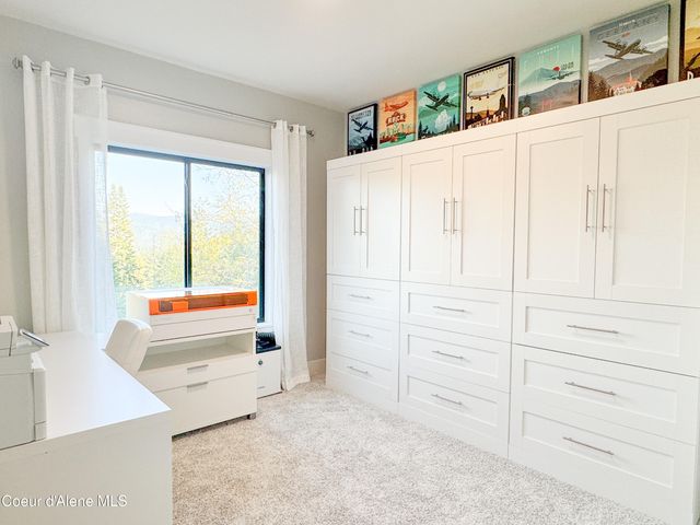 15818 N MORGAN LN, Hayden, ID 83835