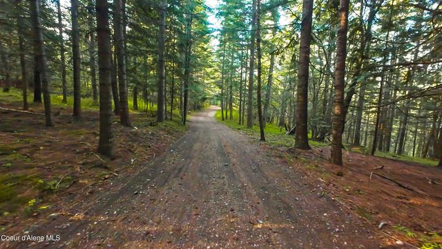 15818 N MORGAN LN, Hayden, ID 83835