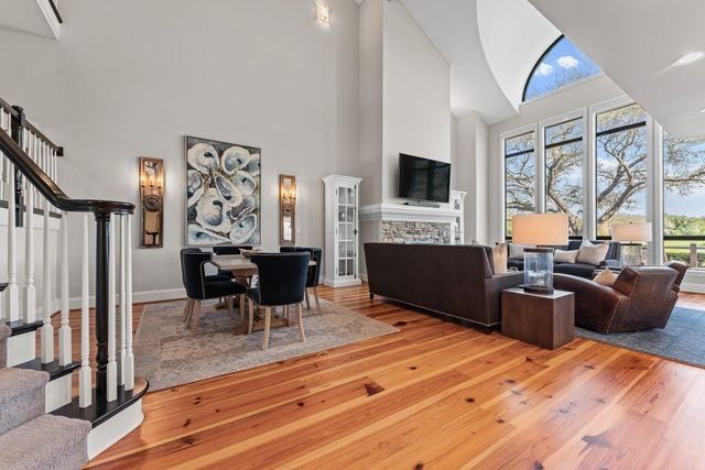 18760 SE Pineneedle Lane, Jupiter, FL 33469