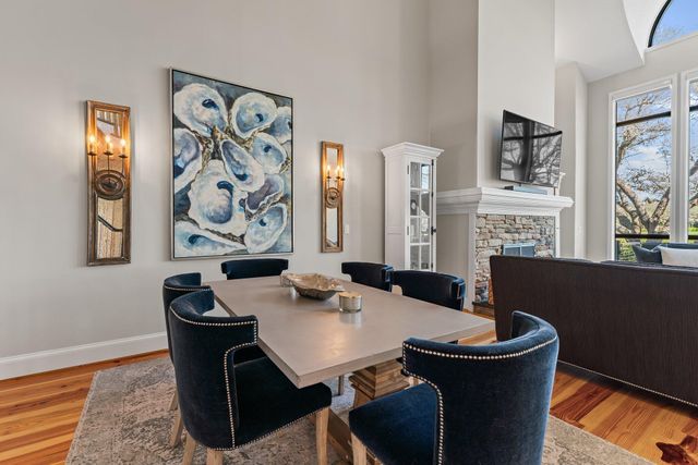 18760 SE Pineneedle Lane, Jupiter, FL 33469