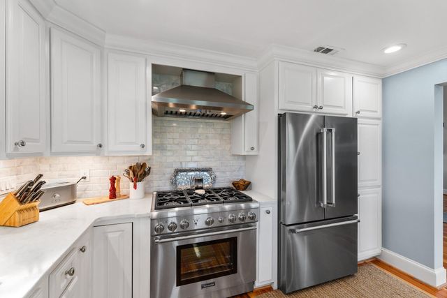 18760 SE Pineneedle Lane, Jupiter, FL 33469