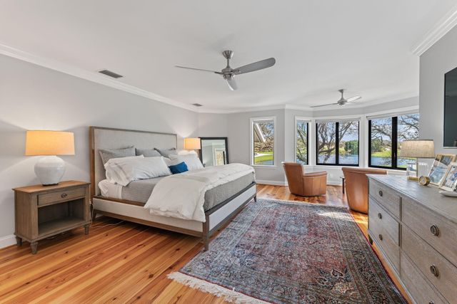 18760 SE Pineneedle Lane, Jupiter, FL 33469