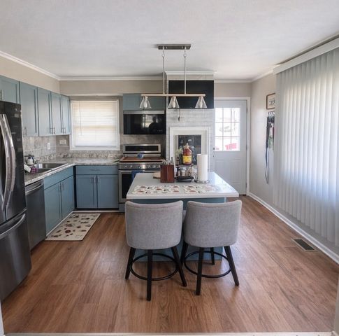 103 Willow Street, Park Forest, IL 60466