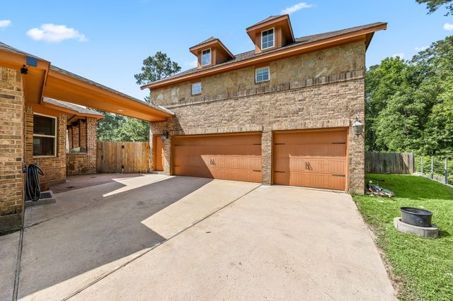 42 Brookefield Circle, Magnolia, TX 77355