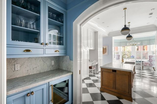 292 Marlborough Street, Boston, MA 02116