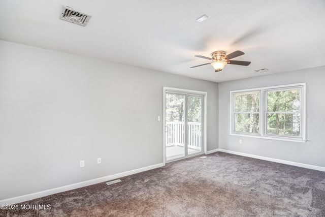8 Colonial Court, Jackson, NJ 08527