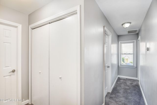 8 Colonial Court, Jackson, NJ 08527