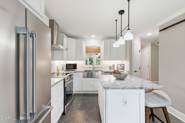 7523 Wellesley Park S, Raleigh, NC 27615