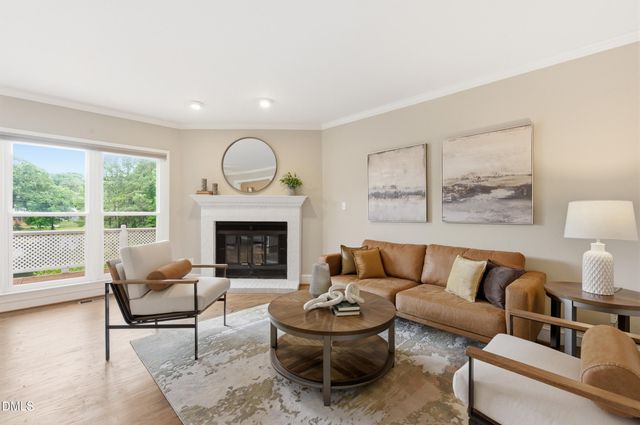 7523 Wellesley Park S, Raleigh, NC 27615