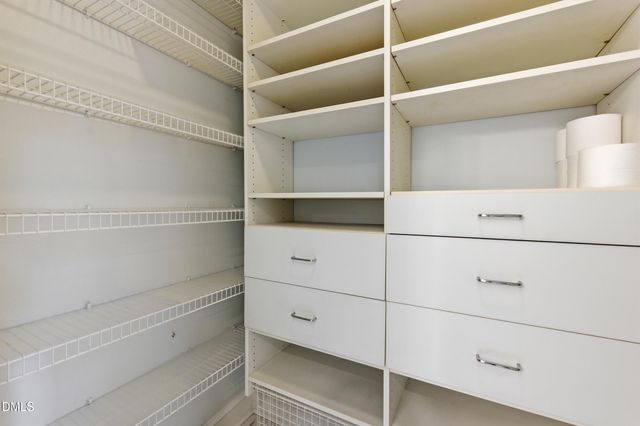7523 Wellesley Park S, Raleigh, NC 27615