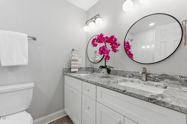 7523 Wellesley Park S, Raleigh, NC 27615