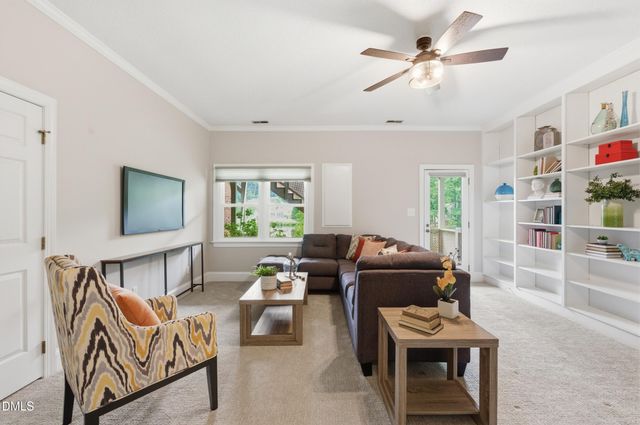 7523 Wellesley Park S, Raleigh, NC 27615
