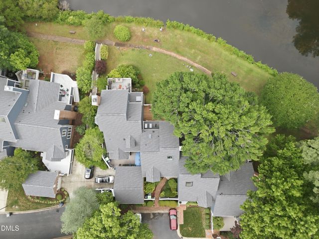 7523 Wellesley Park S, Raleigh, NC 27615
