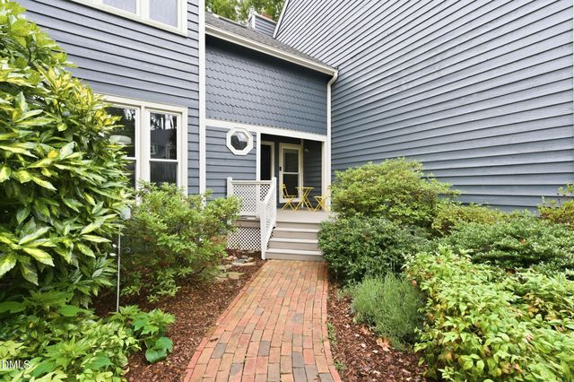 7523 Wellesley Park S, Raleigh, NC 27615