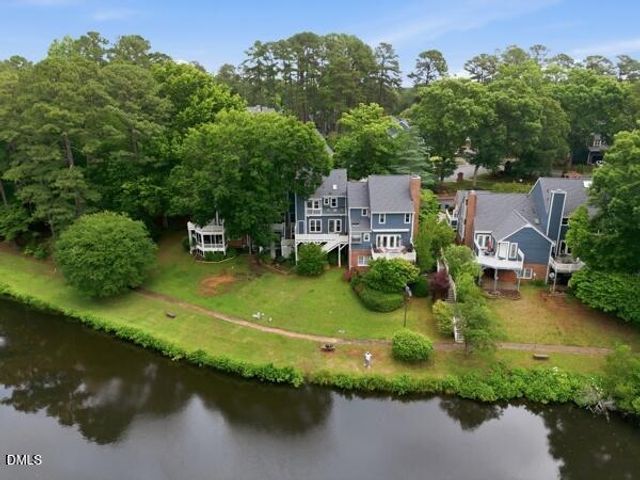 7523 Wellesley Park S, Raleigh, NC 27615