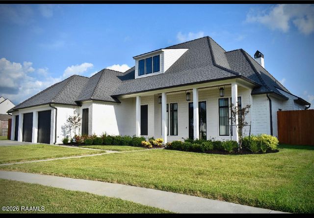 311 Stony Trek Drive, Youngsville, LA 70592
