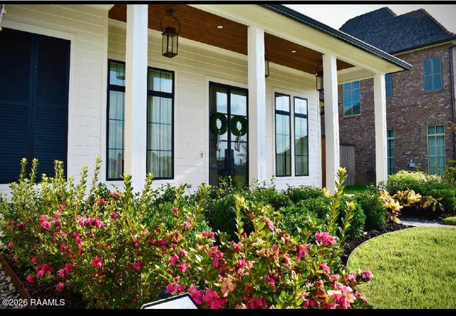 311 Stony Trek Drive, Youngsville, LA 70592