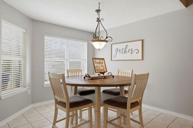 7237 Brinkley Street, Navarre, FL 32566