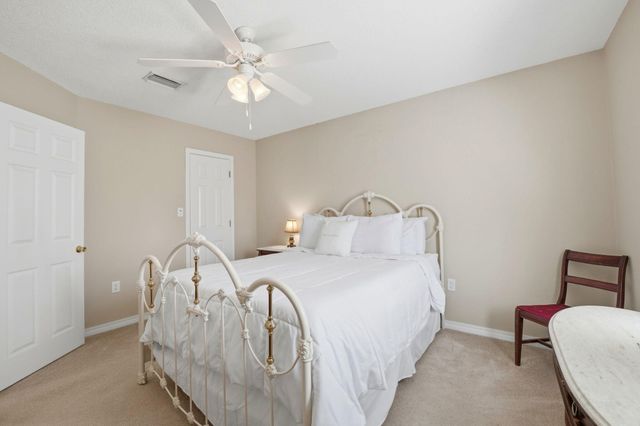 7237 Brinkley Street, Navarre, FL 32566