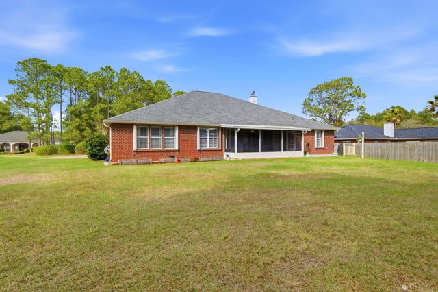 7237 Brinkley Street, Navarre, FL 32566