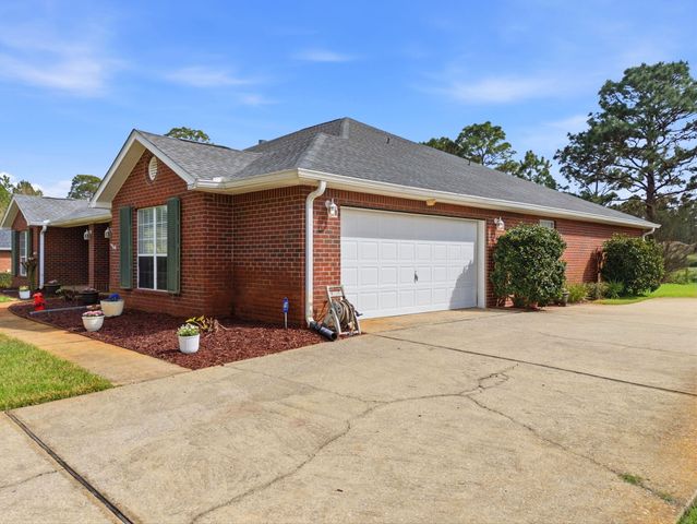 7237 Brinkley Street, Navarre, FL 32566